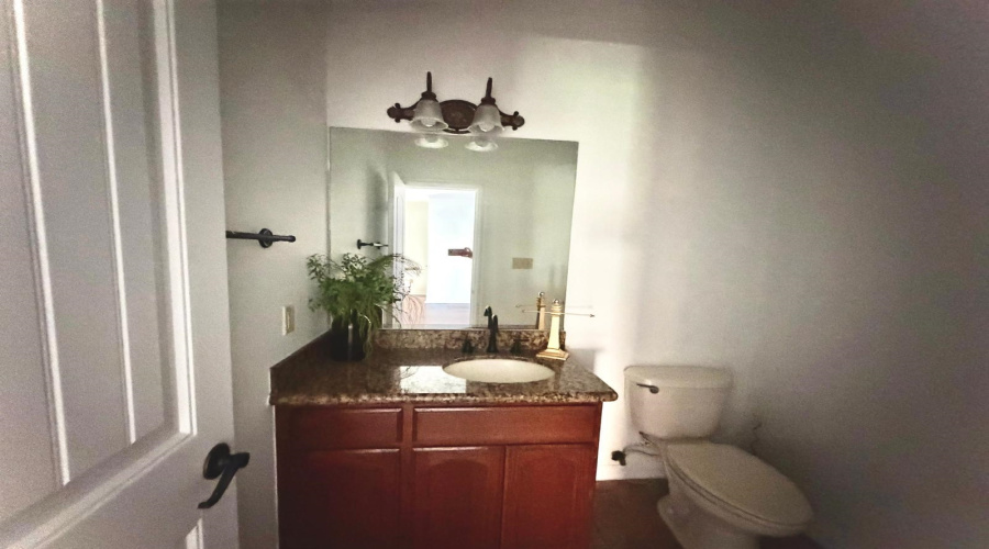 8216 Casa Verde Rd, Laredo, Texas 78041, 3 Bedrooms Bedrooms, 5 Rooms Rooms,2 BathroomsBathrooms,Residential,For Rent,8216 Casa Verde Rd,20262685
