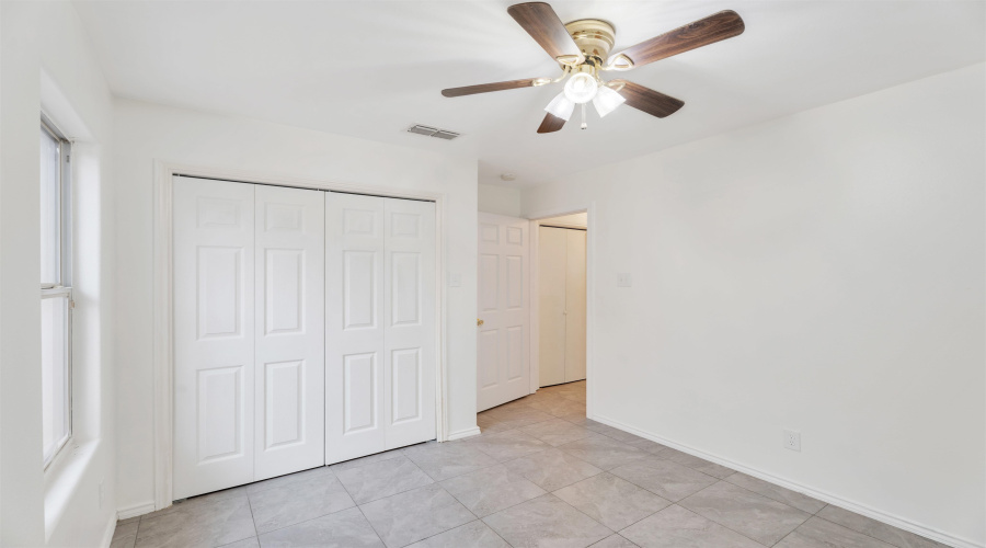 823 Witherspoon Lp, Laredo, Texas 78046, 4 Bedrooms Bedrooms, 7 Rooms Rooms,2 BathroomsBathrooms,Residential,For Rent,823 Witherspoon Lp,20262690