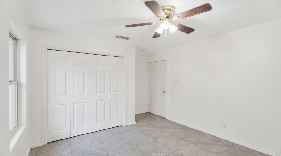 823 Witherspoon Lp, Laredo, Texas 78046, 4 Bedrooms Bedrooms, 7 Rooms Rooms,2 BathroomsBathrooms,Residential,For Rent,823 Witherspoon Lp,20262690