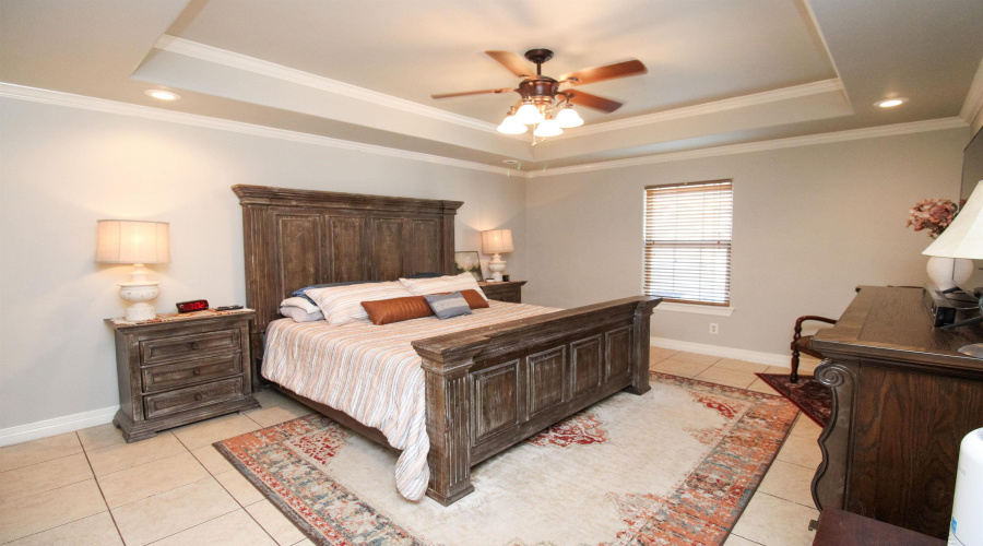 2081 Quito Lp, Laredo, Texas 78043, 3 Bedrooms Bedrooms, 4 Rooms Rooms,3 BathroomsBathrooms,Residential,For Sale,2081 Quito Lp,20262692