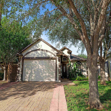 2081 Quito Lp, Laredo, Texas 78043, 3 Bedrooms Bedrooms, 4 Rooms Rooms,3 BathroomsBathrooms,Residential,For Sale,2081 Quito Lp,20262692