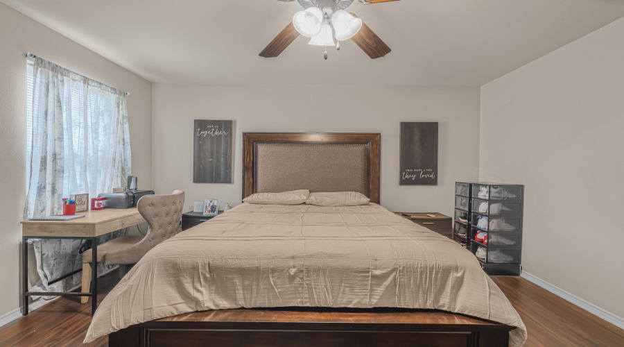 6114 Servando Dr, Laredo, Texas 78046, 4 Bedrooms Bedrooms, 7 Rooms Rooms,2 BathroomsBathrooms,Residential,For Sale,6114 Servando Dr,20262693