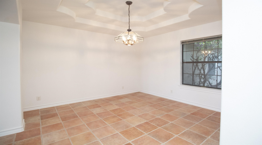 3211 Windfall Rd, Laredo, Texas 78045, 4 Bedrooms Bedrooms, 6 Rooms Rooms,3 BathroomsBathrooms,Residential,For Sale,3211 Windfall Rd,20262694