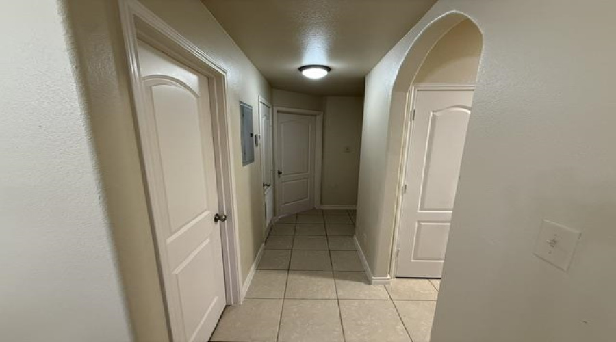 512 Norwich Lp, Laredo, Texas 78045, 2 Bedrooms Bedrooms, 4 Rooms Rooms,1 BathroomBathrooms,Residential,For Rent,512 Norwich Lp,20262695
