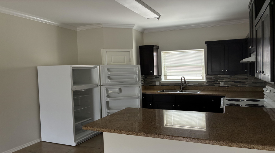 5402 Marcella Ave, LAREDO, Texas 78041, 1 Bedroom Bedrooms, 3 Rooms Rooms,1 BathroomBathrooms,Residential,For Rent,5402 Marcella Ave,20262708
