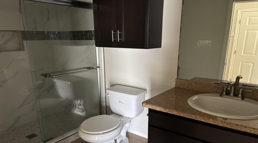 5402 Marcella Ave, LAREDO, Texas 78041, 1 Bedroom Bedrooms, 3 Rooms Rooms,1 BathroomBathrooms,Residential,For Rent,5402 Marcella Ave,20262708