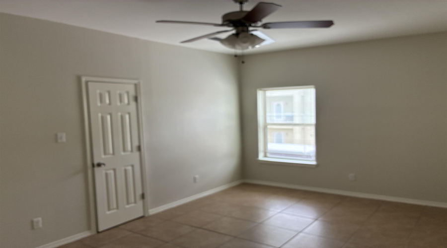 5402 Marcella Ave, LAREDO, Texas 78041, 1 Bedroom Bedrooms, 3 Rooms Rooms,1 BathroomBathrooms,Residential,For Rent,5402 Marcella Ave,20262708