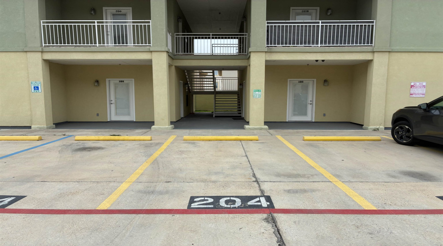 5402 Marcella Ave, LAREDO, Texas 78041, 1 Bedroom Bedrooms, 3 Rooms Rooms,1 BathroomBathrooms,Residential,For Rent,5402 Marcella Ave,20262708