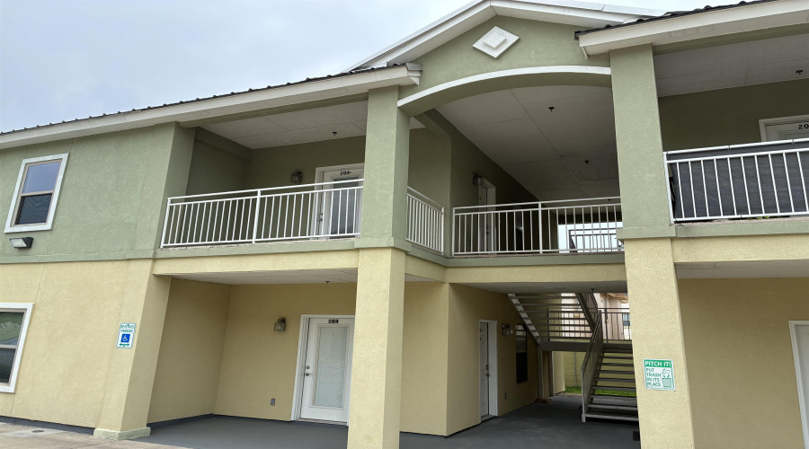 5402 Marcella Ave, LAREDO, Texas 78041, 1 Bedroom Bedrooms, 3 Rooms Rooms,1 BathroomBathrooms,Residential,For Rent,5402 Marcella Ave,20262708