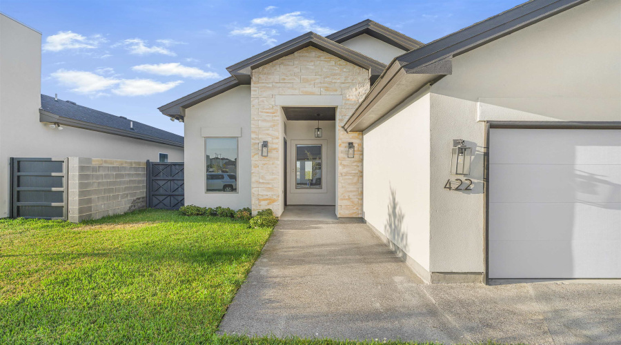 422 Journey Loop, Laredo, Texas 78045, 3 Bedrooms Bedrooms, 5 Rooms Rooms,2 BathroomsBathrooms,Residential,For Rent,422 Journey Loop,20262709