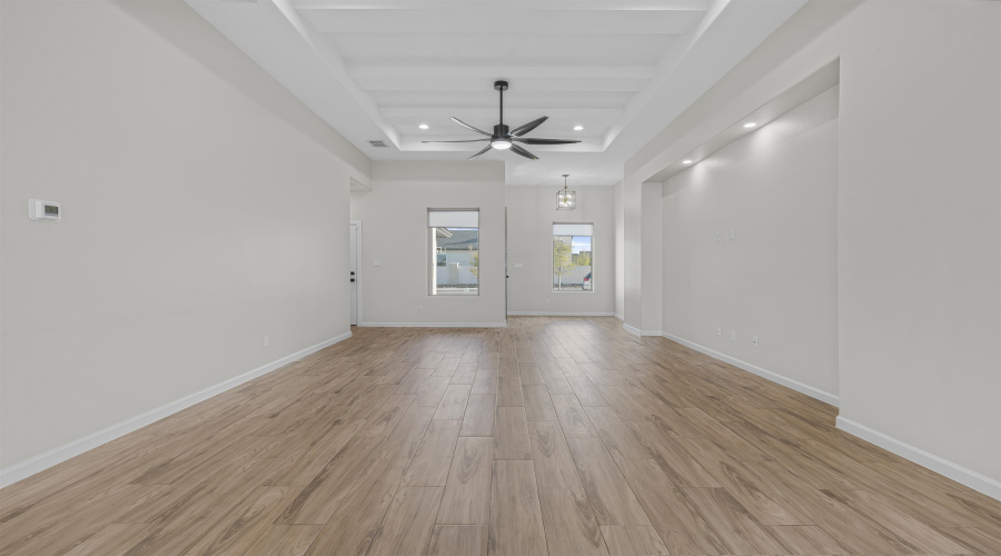 422 Journey Loop, Laredo, Texas 78045, 3 Bedrooms Bedrooms, 5 Rooms Rooms,2 BathroomsBathrooms,Residential,For Rent,422 Journey Loop,20262709