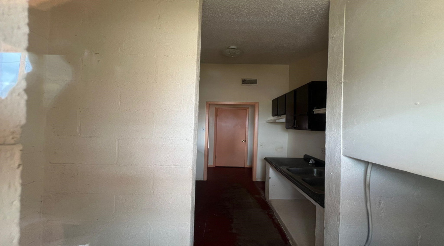 2703 Diaz St, Laredo, Texas 78043, 3 Bedrooms Bedrooms, 7 Rooms Rooms,2 BathroomsBathrooms,Residential,For Sale,2703 Diaz St,20262710