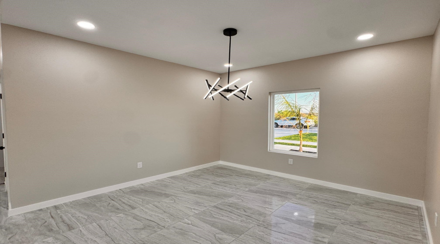 6702 El Bosal Ln., LAREDO, Texas 78046, 3 Bedrooms Bedrooms, 6 Rooms Rooms,2 BathroomsBathrooms,Residential,For Rent,6702 El Bosal Ln.,20262726