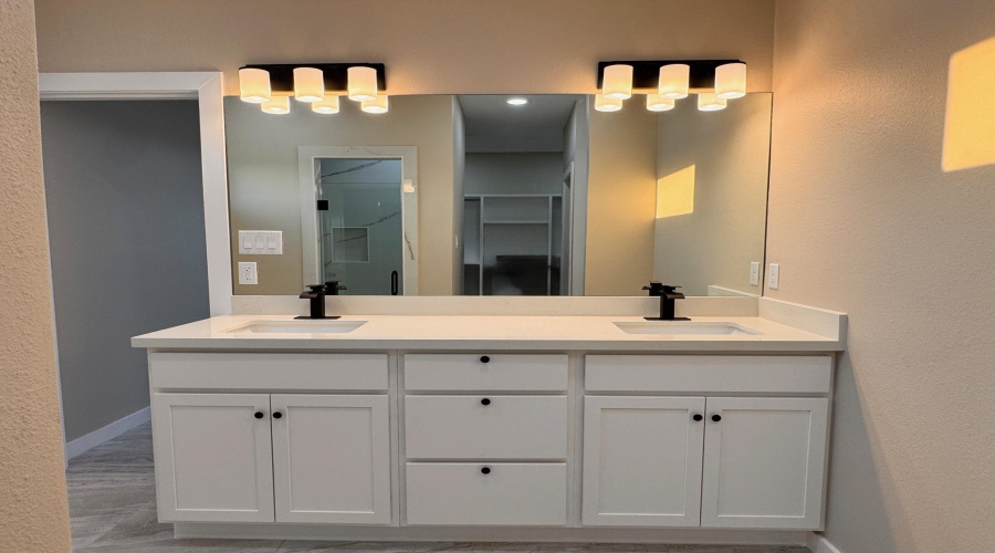 6702 El Bosal Ln., LAREDO, Texas 78046, 3 Bedrooms Bedrooms, 6 Rooms Rooms,2 BathroomsBathrooms,Residential,For Rent,6702 El Bosal Ln.,20262726