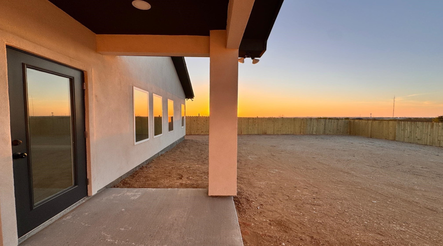 6702 El Bosal Ln., LAREDO, Texas 78046, 3 Bedrooms Bedrooms, 6 Rooms Rooms,2 BathroomsBathrooms,Residential,For Rent,6702 El Bosal Ln.,20262726