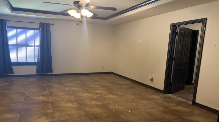 3129 Rosco, Laredo, Texas 78045, 3 Bedrooms Bedrooms, 5 Rooms Rooms,2 BathroomsBathrooms,Residential,For Rent,3129 Rosco,20262731
