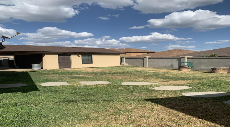 3129 Rosco, Laredo, Texas 78045, 3 Bedrooms Bedrooms, 5 Rooms Rooms,2 BathroomsBathrooms,Residential,For Rent,3129 Rosco,20262731