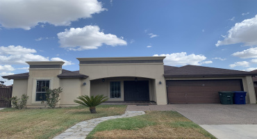 3129 Rosco, Laredo, Texas 78045, 3 Bedrooms Bedrooms, 5 Rooms Rooms,2 BathroomsBathrooms,Residential,For Rent,3129 Rosco,20262731 3129 Rosco, Laredo, Texas 78045, 3 Bedrooms Bedrooms, 5 Rooms Rooms,2 BathroomsBathrooms,Residential,For Rent,3129 Rosco,20262731
