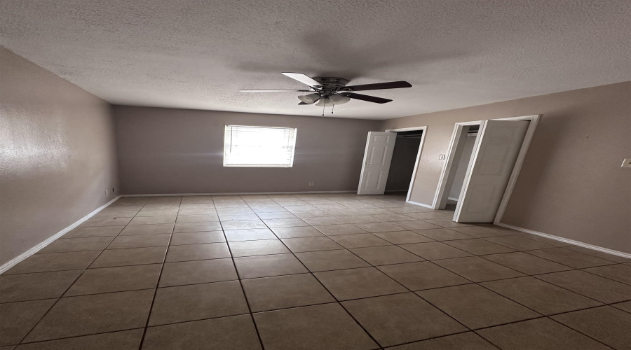 606 Gale St, Laredo, Texas 78041, 2 Bedrooms Bedrooms, 4 Rooms Rooms,1 BathroomBathrooms,Residential,For Rent,606 Gale St,20262734