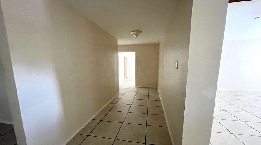 231 Malaga Dr, Laredo, Texas 78046, 3 Bedrooms Bedrooms, 5 Rooms Rooms,2 BathroomsBathrooms,Residential,For Rent,231 Malaga Dr,20262736