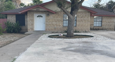 231 Malaga Dr, Laredo, Texas 78046, 3 Bedrooms Bedrooms, 5 Rooms Rooms,2 BathroomsBathrooms,Residential,For Rent,231 Malaga Dr,20262736 231 Malaga Dr, Laredo, Texas 78046, 3 Bedrooms Bedrooms, 5 Rooms Rooms,2 BathroomsBathrooms,Residential,For Rent,231 Malaga Dr,20262736