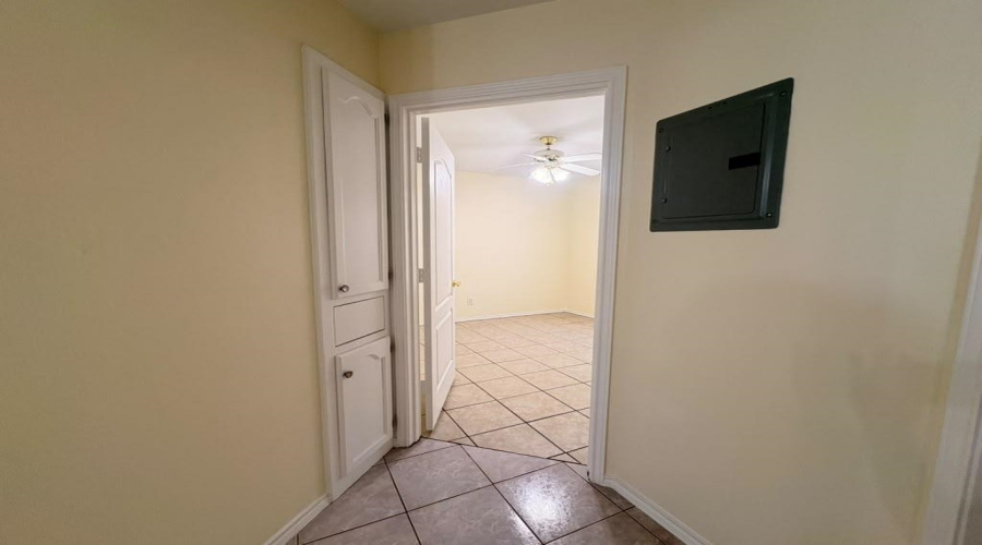 416 Prescott Lp, Laredo, Texas 78046, 3 Bedrooms Bedrooms, 4 Rooms Rooms,2 BathroomsBathrooms,Residential,For Rent,416 Prescott Lp,20262738