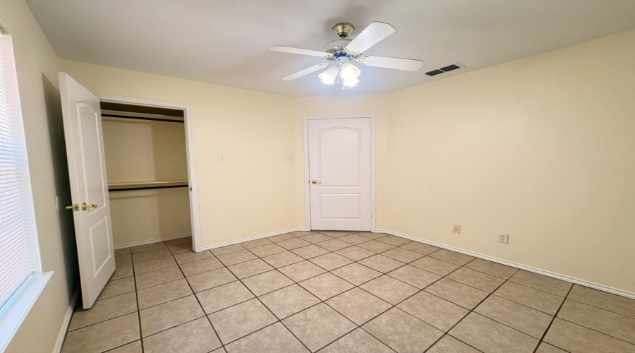 416 Prescott Lp, Laredo, Texas 78046, 3 Bedrooms Bedrooms, 4 Rooms Rooms,2 BathroomsBathrooms,Residential,For Rent,416 Prescott Lp,20262738