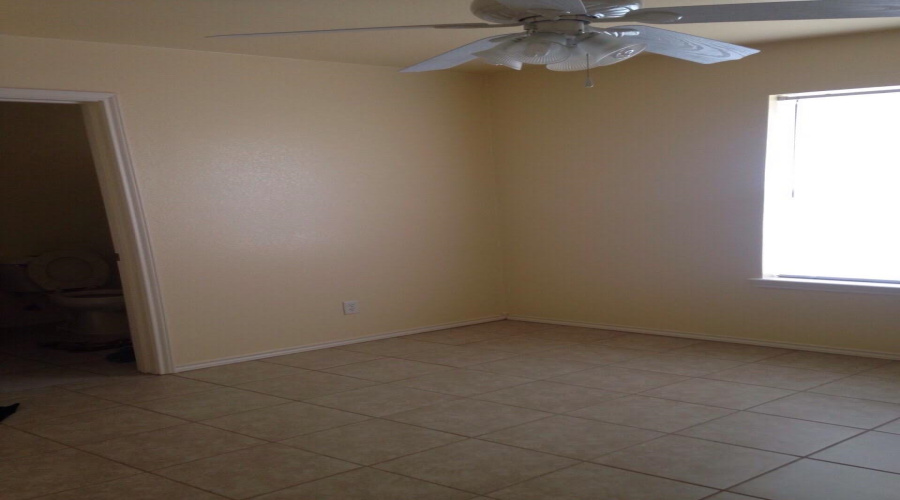 416 Prescott Lp, Laredo, Texas 78046, 3 Bedrooms Bedrooms, 4 Rooms Rooms,2 BathroomsBathrooms,Residential,For Rent,416 Prescott Lp,20262738