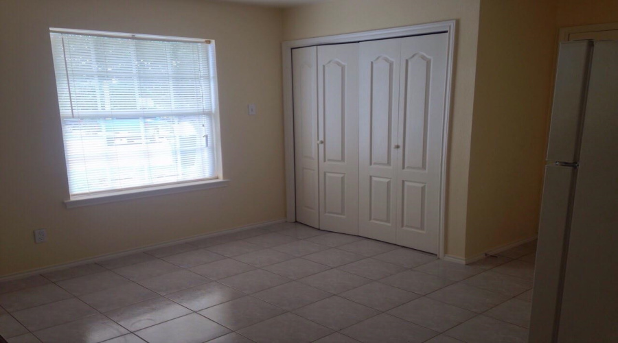 416 Prescott Lp, Laredo, Texas 78046, 3 Bedrooms Bedrooms, 4 Rooms Rooms,2 BathroomsBathrooms,Residential,For Rent,416 Prescott Lp,20262738