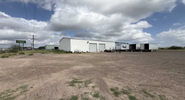 7800 S SH 359, Laredo, Texas 78043, 1 Bedroom Bedrooms, 11 Rooms Rooms,1 BathroomBathrooms,Commercial/industrial,For Rent,7800 S SH 359,20262739 7800 S SH 359, Laredo, Texas 78043, 1 Bedroom Bedrooms, 11 Rooms Rooms,1 BathroomBathrooms,Commercial/industrial,For Rent,7800 S SH 359,20262739