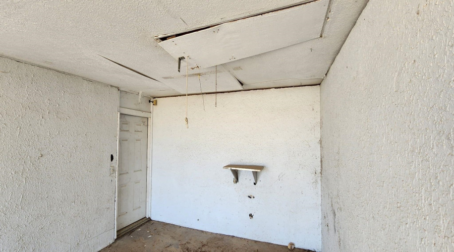 5404 Lopez Lane, Zapata, Texas 78076, 2 Bedrooms Bedrooms, 4 Rooms Rooms,2 BathroomsBathrooms,Residential,For Sale,5404 Lopez Lane,20262755