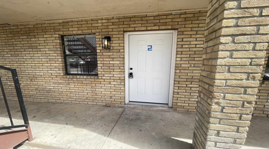 3005 E Price St, LAREDO, Texas 78043, 2 Bedrooms Bedrooms, 5 Rooms Rooms,1 BathroomBathrooms,Residential,For Rent,3005 E Price St,20262760