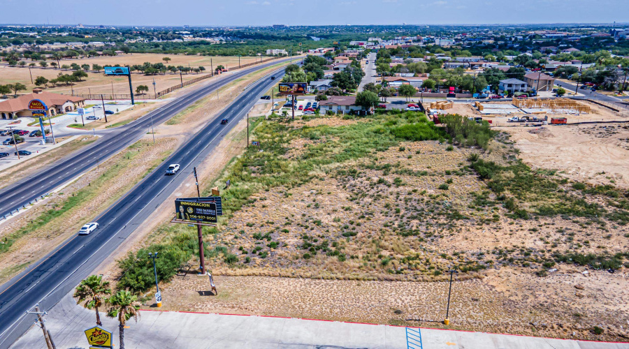 3511 US Highway 83, LAREDO, Texas 78046, ,Land,For Sale,3511 US Highway 83,20262767