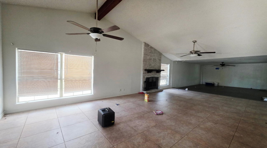 4704 Mims Ave, LAREDO, Texas 78041, 3 Bedrooms Bedrooms, 6 Rooms Rooms,2 BathroomsBathrooms,Residential,For Sale,4704 Mims Ave,20262765