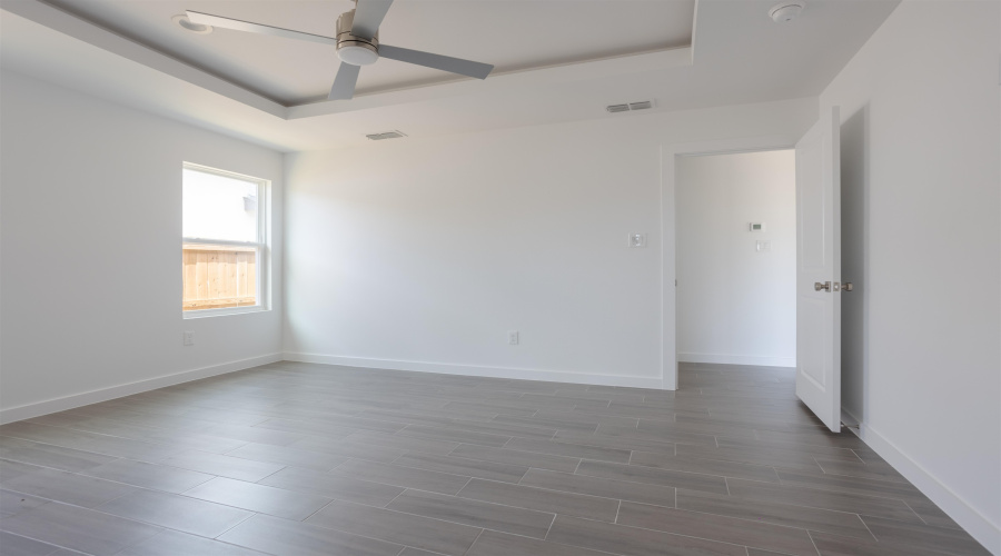 9910 Caddo Loop, Laredo, Texas 78045, 4 Bedrooms Bedrooms, 5 Rooms Rooms,2 BathroomsBathrooms,Residential,For Rent,9910 Caddo Loop,20262766