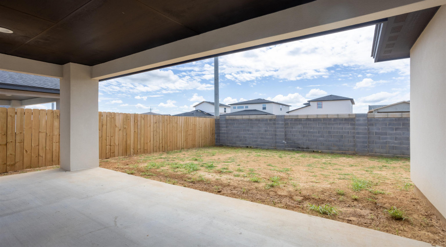 9910 Caddo Loop, Laredo, Texas 78045, 4 Bedrooms Bedrooms, 5 Rooms Rooms,2 BathroomsBathrooms,Residential,For Rent,9910 Caddo Loop,20262766