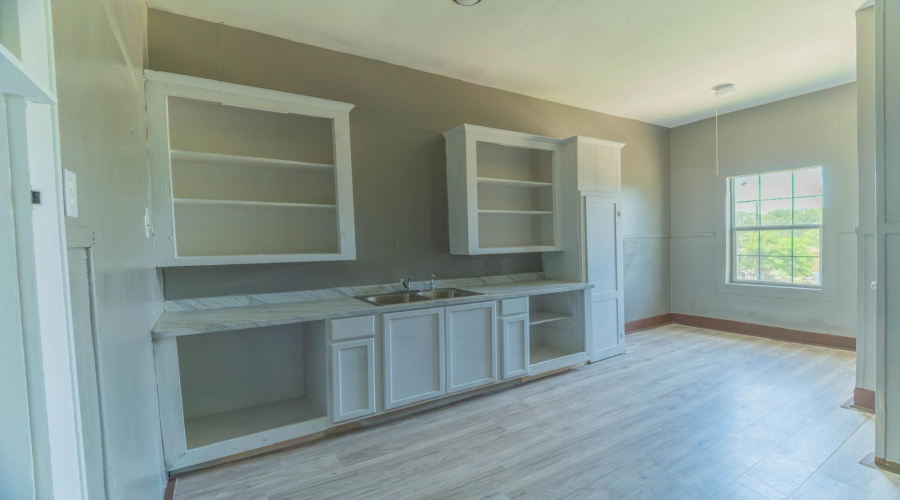 2002 Aldama St, Laredo, Texas 78043-0000, ,Multi-family,For Sale,2002 Aldama St,20262777