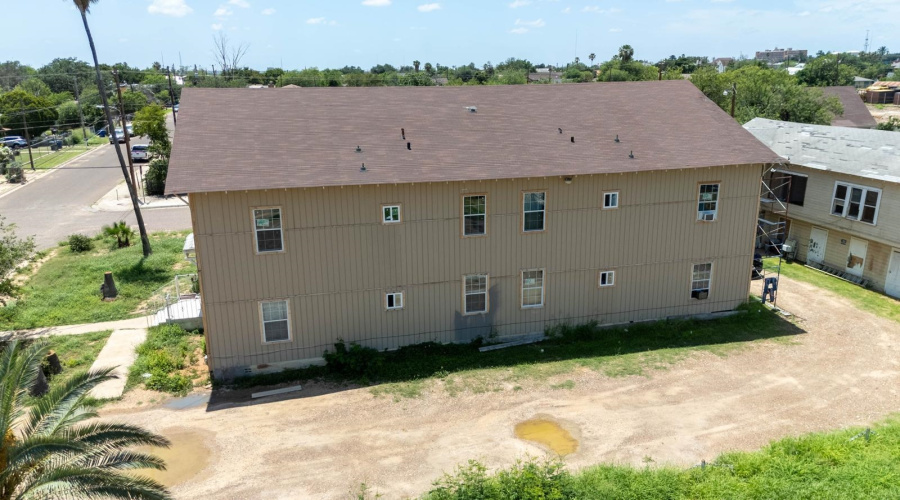 2002 Aldama St, Laredo, Texas 78043-0000, ,Multi-family,For Sale,2002 Aldama St,20262777