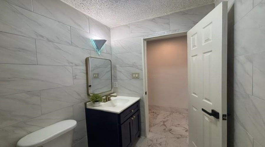 1920 Madison St, LAREDO, Texas 78040, 2 Bedrooms Bedrooms, 4 Rooms Rooms,1 BathroomBathrooms,Residential,For Rent,1920 Madison St,20262776