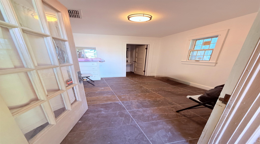1608 Mier St, LAREDO, Texas 78043, 3 Bedrooms Bedrooms, 7 Rooms Rooms,3 BathroomsBathrooms,Residential,For Rent,1608 Mier St,20262780