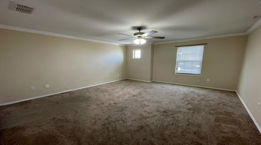 9987 Inmaculada Ln, Laredo, Texas 78045, 3 Bedrooms Bedrooms, 4 Rooms Rooms,2 BathroomsBathrooms,Residential,For Rent,9987 Inmaculada Ln,20262781