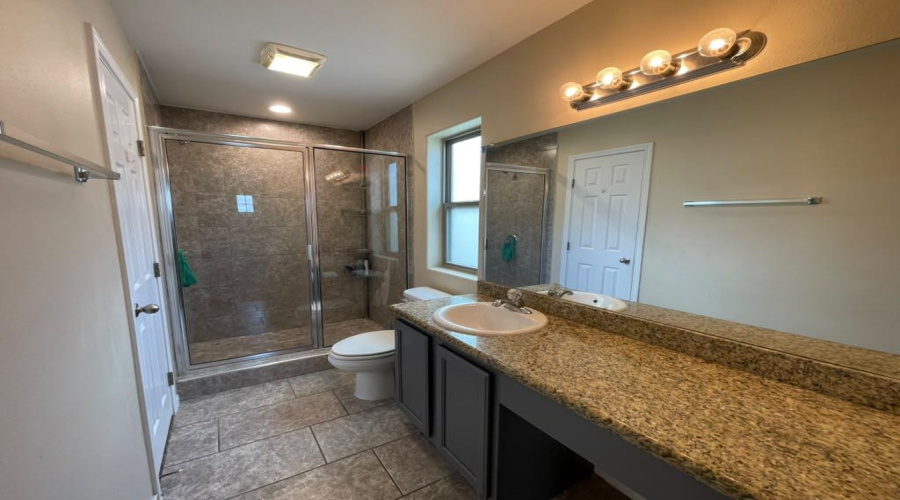 9987 Inmaculada Ln, Laredo, Texas 78045, 3 Bedrooms Bedrooms, 4 Rooms Rooms,2 BathroomsBathrooms,Residential,For Rent,9987 Inmaculada Ln,20262781