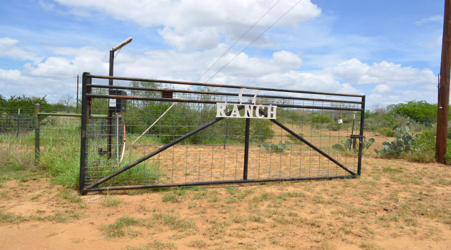 20331 N US Highway 83, Laredo, Texas 78040, ,Land,For Sale,20331 N US Highway 83,20262789