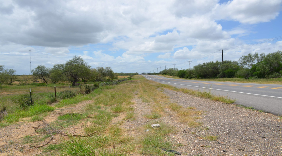 20331 N US Highway 83, Laredo, Texas 78040, ,Land,For Sale,20331 N US Highway 83,20262789