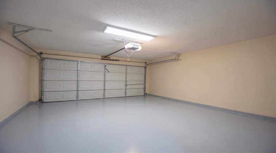 402 Campanario Ln, Laredo, Texas 78046, 6 Bedrooms Bedrooms, 10 Rooms Rooms,2 BathroomsBathrooms,Residential,For Sale,402 Campanario Ln,20262796