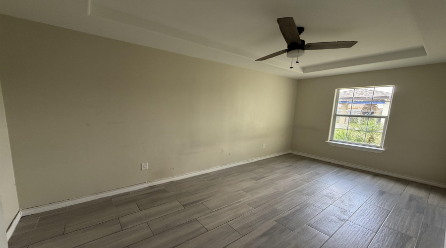 2906 Coventry Dr., Laredo, Texas 78046, 3 Bedrooms Bedrooms, 5 Rooms Rooms,2 BathroomsBathrooms,Residential,For Sale,2906 Coventry Dr.,20262799