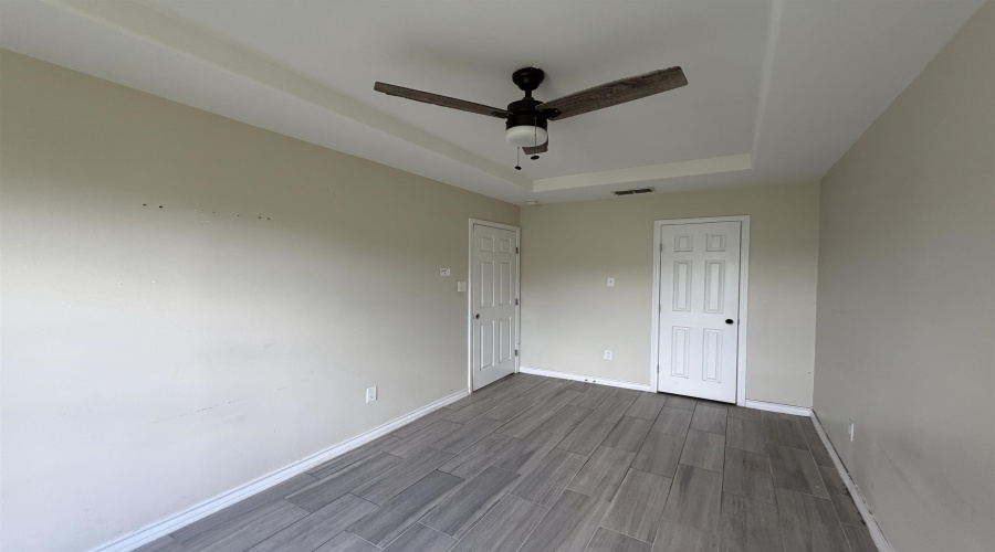 2906 Coventry Dr., Laredo, Texas 78046, 3 Bedrooms Bedrooms, 5 Rooms Rooms,2 BathroomsBathrooms,Residential,For Sale,2906 Coventry Dr.,20262799