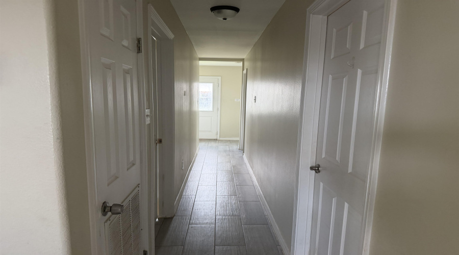 2906 Coventry Dr., Laredo, Texas 78046, 3 Bedrooms Bedrooms, 5 Rooms Rooms,2 BathroomsBathrooms,Residential,For Sale,2906 Coventry Dr.,20262799