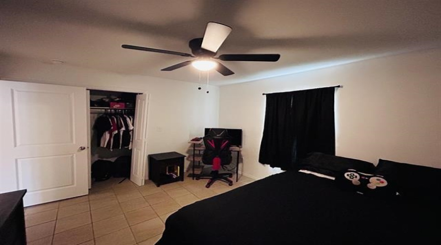 2201 Mango Rd., laredo, Texas 78046, 3 Bedrooms Bedrooms, 5 Rooms Rooms,2 BathroomsBathrooms,Residential,For Sale,2201 Mango Rd.,20262800