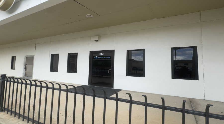 7128 Rosson Ln, Laredo, Texas 78041, 1 Room Rooms,1 BathroomBathrooms,Commercial retail/office,For Rent,7128 Rosson Ln,20262808